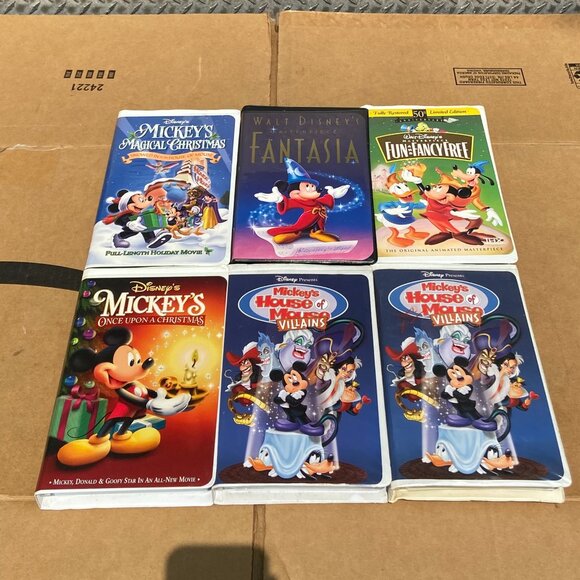Lot of 6 Disney Mickey Mouse Christmas VHS Tapes Fantasia Villains VCR Classics - Picture 1 of 5